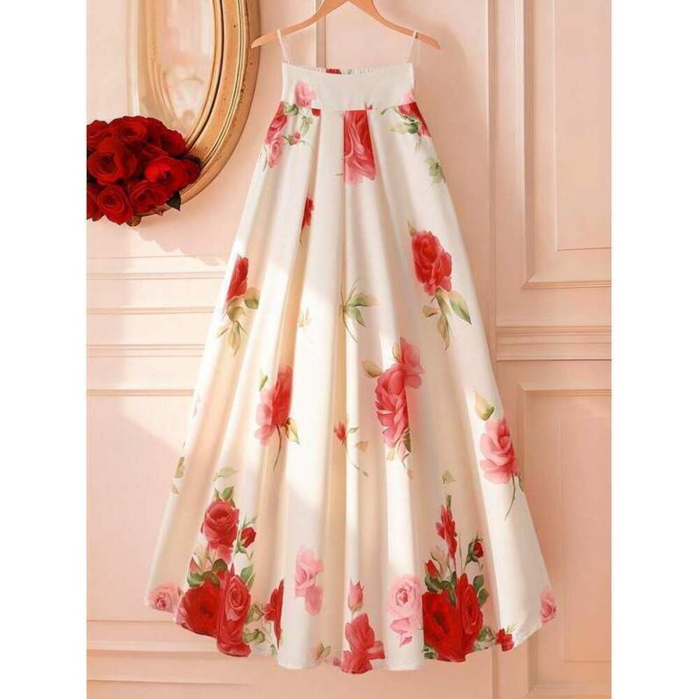 Qadelle Rose Print Skirt,Red And White Checkered,,Dining,V